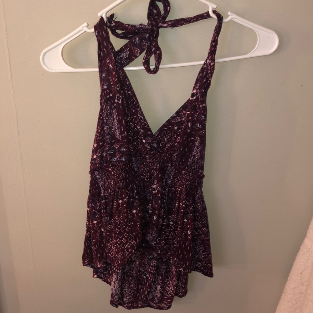 maroon halter top